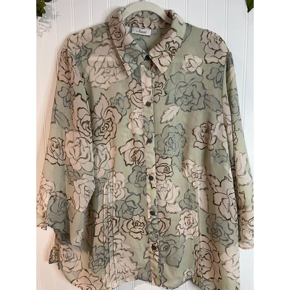 Naomi Womens 1X Floral Print Button-Up Blouse With Ruffled Bell Sleeves